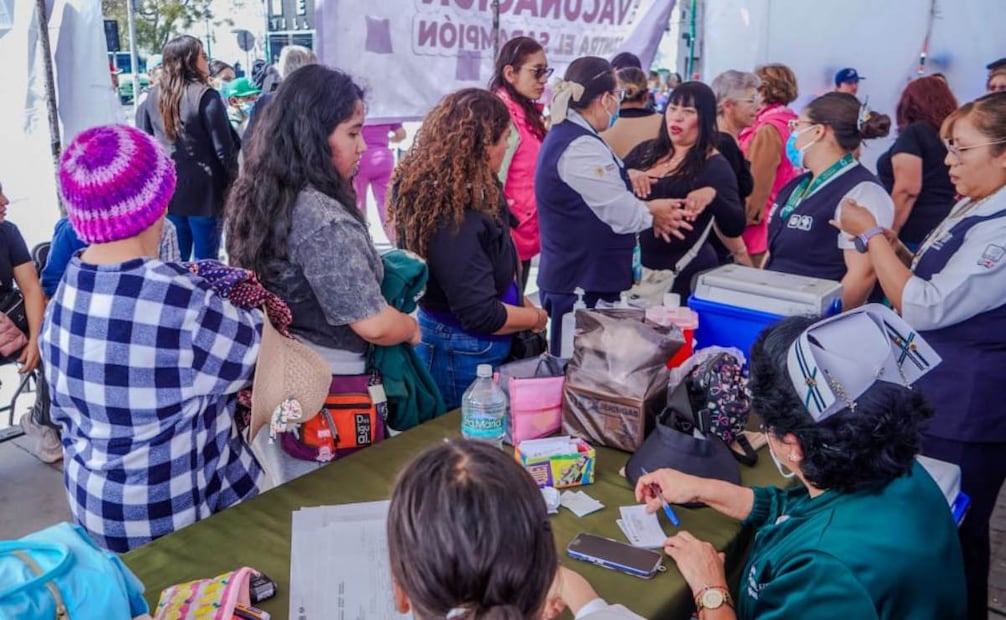 Alcaldía Gustavo A. Madero y Gobierno de la CDMX refuerzan campaña de vacunación contra el sarampión.
Foto: Especial.