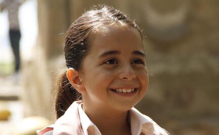 Así luce la actriz que interpretó a “Oyku” en la serie turca “Todo por mi hija”, a sus 14 años