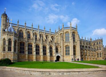 Fantasmas en la capilla de San Jorge, última morada de Isabel II