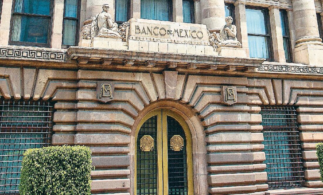 El Banco de México informó que la política monetaria se ajustará de manera oportuna para alcanzar la meta de la inflación de 3%. Foto/ARCHIVO EL UNIVERSAL