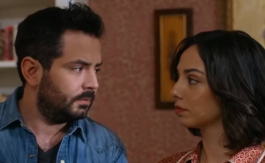 La cinta que estrenó el pasado jueves muestra a una joven (Palomo) que debe buscar a un compañero de departamento por problemas económicos, llegando un joven (Derbez).