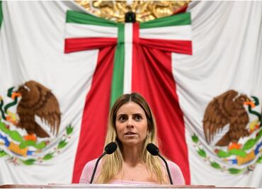 Diputada del PVEM propone sustituir pirotecnia por espectáculo de luces con drones en festividades de la CDMX