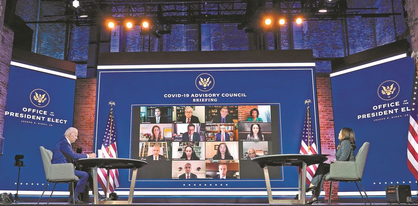 El presidente y la vicepresidenta electos, Joe Biden y Kamala Harris, en la conferencia virtual con su equipo de trabajo contra el Covid, en Wilmington, Del awa re. El equipo lo encabezan Vivek Murthy, exdirector de salud pública; David Kessler, extitular