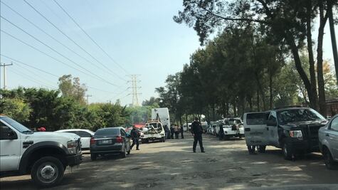 Policías de Naucalpan operan presunto corralón "pirata"