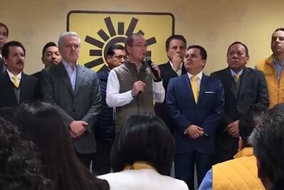 Corrientes del PRD arropan a Anaya como precandidato presidencial