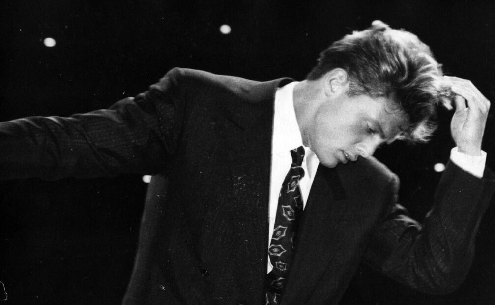 Luis Miguel habría perdido la vida en la década de los 90, desde entonces, aseguran, alguien más ha ocupado su lugar.  Foto: archivo / EL UNIVERSAL