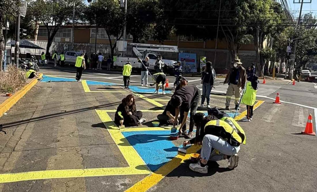 Ponen en marcha seguridad vial al rededor de escuelas en la colonia Obrera (17/11/2025). Foto: Especial