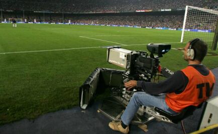 FIFA celebra "decisión histórica" del uso arbitral de videos