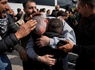 Israel y Hamás acuerdan nuevo intercambio de cuerpos y prisioneros; mantienen alto al fuego