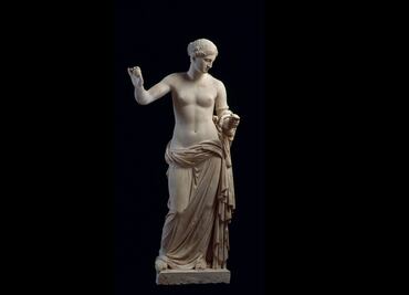 Facebook acepta un topless