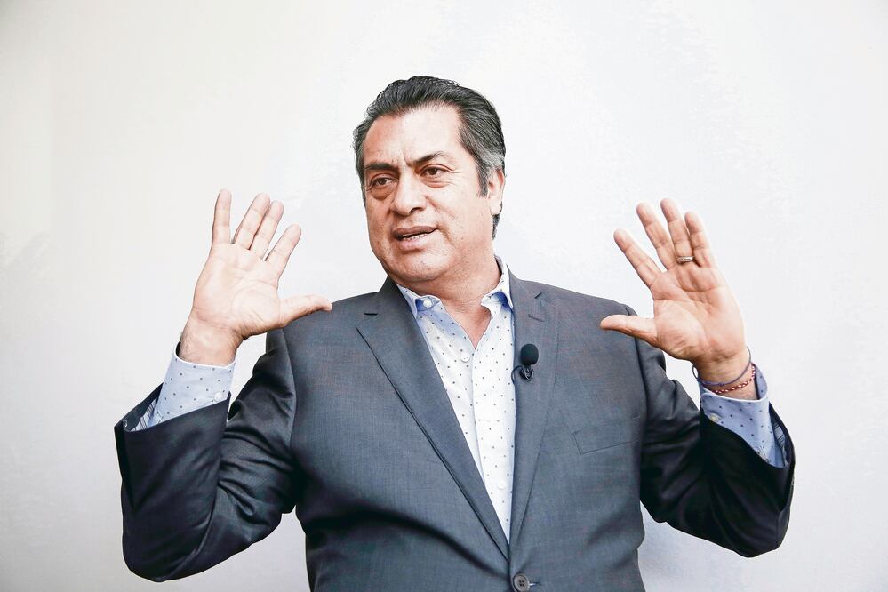 Le tupen a “El Bronco”