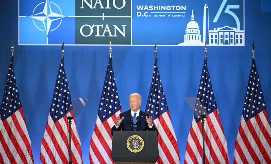 El presidente de Estados Unidos, Joe Biden, habla durante una conferencia de prensa al cierre de la 75ª Cumbre de la OTAN en el Centro de Convenciones Walter E. Washington. Foto: AFP