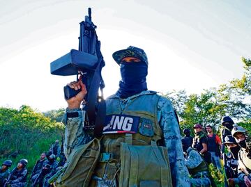 Cárteles mexicanos usan sistema bancario clandestino de China para lavar dinero, dice la DEA