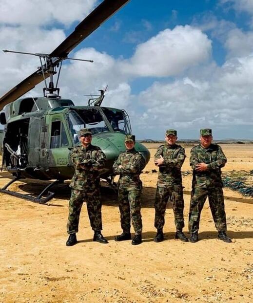 VIDEO: Helicóptero militar se desploma en Colombia; reportan 4 muertos