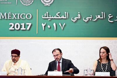 No debemos callar ante la xenofobia, insta Videgaray