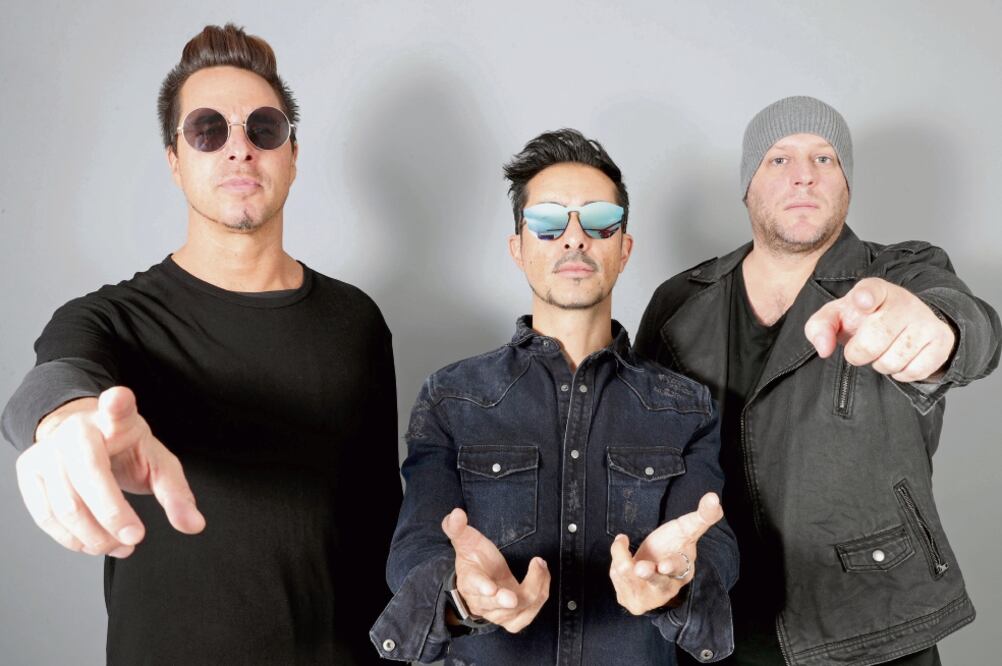 Los músicos estrenan canción y agregan a su concepto un lado B; alistan la gira Hagamos contacto. / JUAN BOITES. EL UNIVERSAL