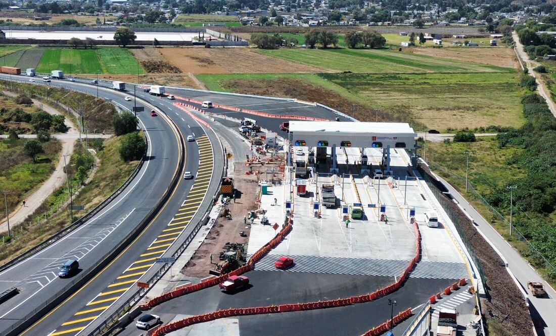 Habilitan nueva caseta de cobro en Circuito Exterior Mexiquense para quienes provienen del AIFA. (Foto: Arturo Contreras/ EL UNIVERSAL)