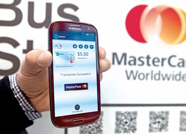 Bancos pierden en pagos móviles ante firmas tecnológicas