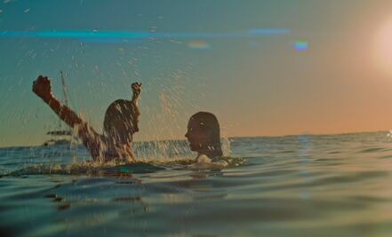 La romántica miniserie española en Netlix que te hará reflexionar sobre el amor