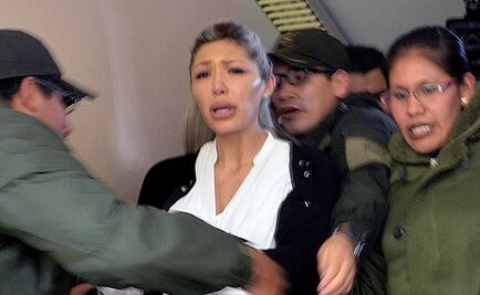 Fiscales bolivianos allanan casa de ex pareja de Evo