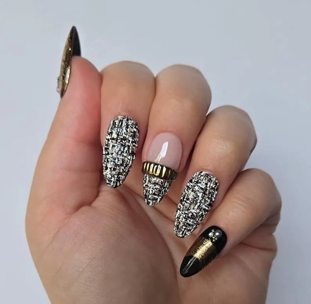 Uñas textiles en tweed. Foto: Etsy