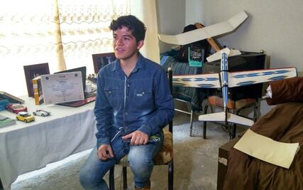 Alumno de Tultepec viaja a la Nasa con proyecto de satélite