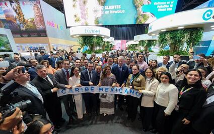 Mara Lezama y Josefina Rodríguez inauguran el pabellón Caribe Mexicano en FITUR 2025