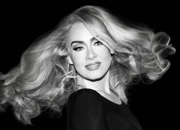 Adele enfrenta denuncia de plagio: Prohíben reproducir mundialmente la canción "Million Years Ago"