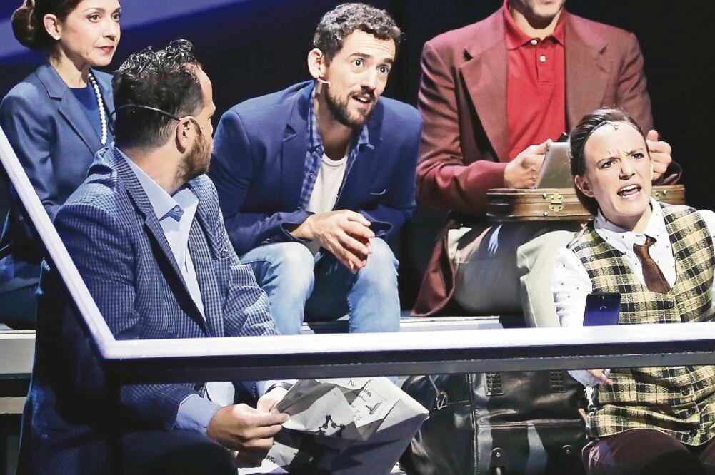 Méndez interpreta a un escritor en Nueva York. (AGUSTÍN SALINAS. EL UNIVERSAL)