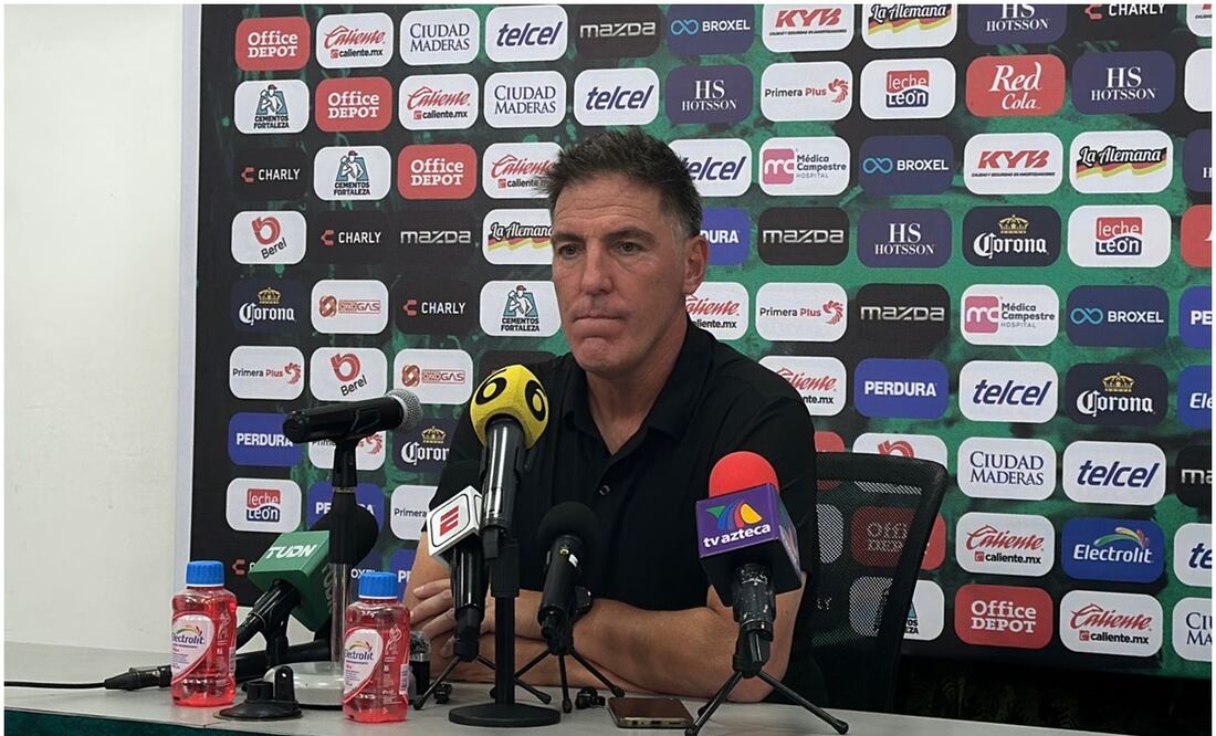 Eduardo Berizzo en rueda de prensa post partido Foto: Edgar Enríquez-ElUniversal