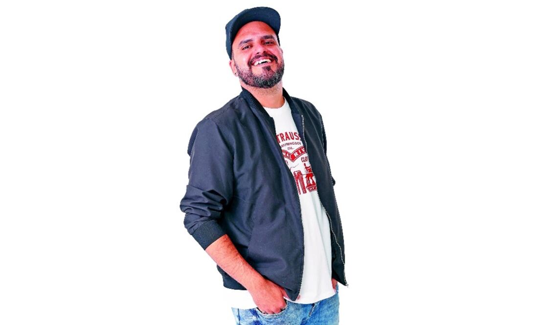 Presenta textos en prosa, autobiog ráficos y un disco. (BERENICE FREGOSO. EL UNIVERSAL)