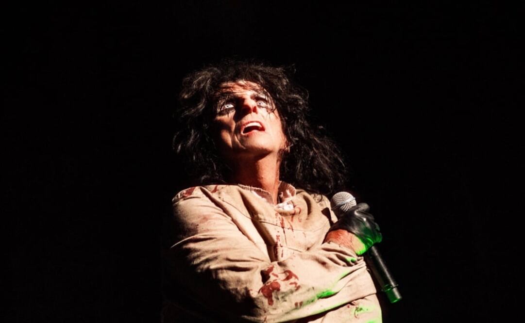 Alice Cooper is a legend of shock rock – Photo: Taken from Alice Cooper’s Facebook account