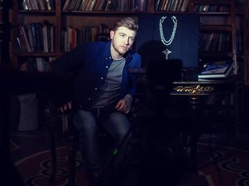 Braggao, el joyero de las estrellas que redefine el diseño mexicano