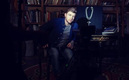 Braggao, el joyero de las estrellas que redefine el diseño mexicano