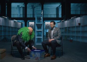 Brozo y Loret visitan “megafarmacia” en la que AMLO promete almacenar "todas las medicinas del mundo"