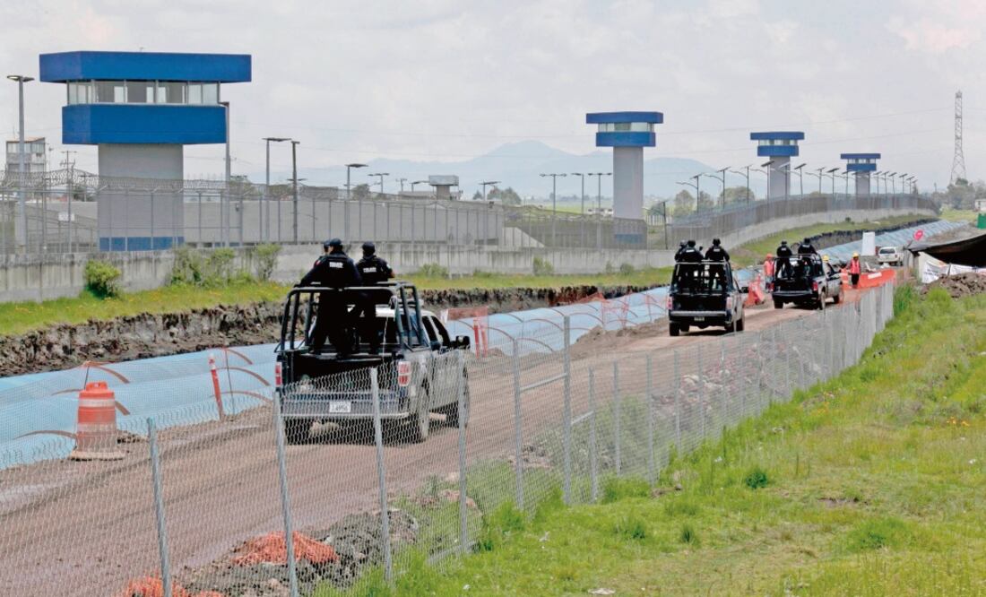 Desde la fuga de El Chapo Guzmán, el pasado 11 de julio de la cárcel de El Altiplano, la DEA, el FBI y la Armada mexicana trabajan para recapturarlo (ARCHIVO EL UNIVERSAL.)