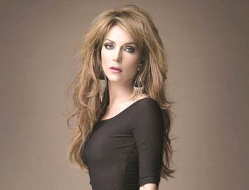 Laura Flores se arrepiente de posar para Playboy; su hija fue la afectada