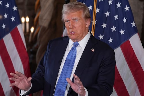 Corte Suprema de EU asesta nuevo revés a Trump sobre voto por correo; "es una gran derrota para EU", dice el mandatario