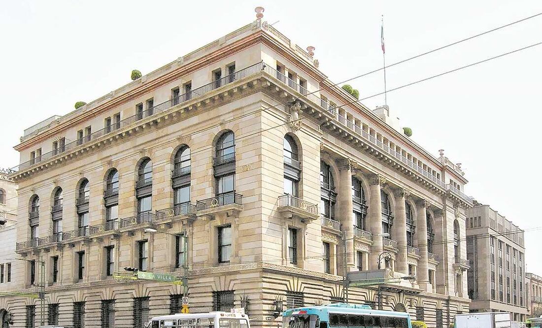 Banxico sube tasas a 5.50%