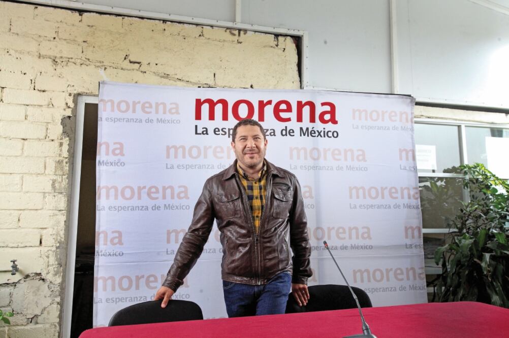 Martí Batres, líder de Morena en el Distrito Federal, informó que no ha habido un planteamiento en los grupos parlamentarios para redistribución de comisiones (ESPECIAL)