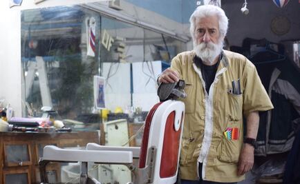 ​Don Manuel, la tijera más longeva de la Roma sufre la presión de la gentrificación