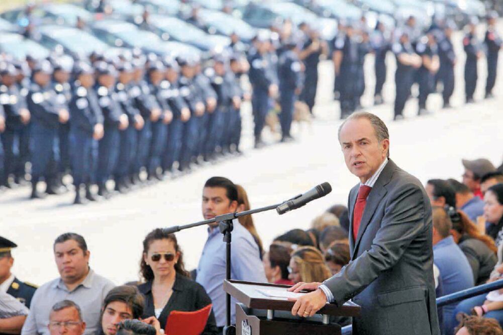 El gobernador Juan Manuel Carreras López afirmó que la nueva corporación está conformada por 510 elementos en su primera etapa. (ESPECIAL)