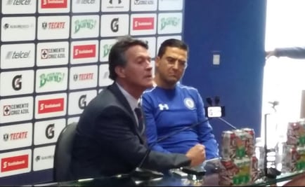 Joaquín Moreno, DT interino de Cruz Azul