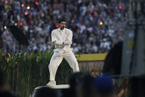 El hijo de Yandel aplaude a Bad Bunny… y quizá esperaba ver a papá