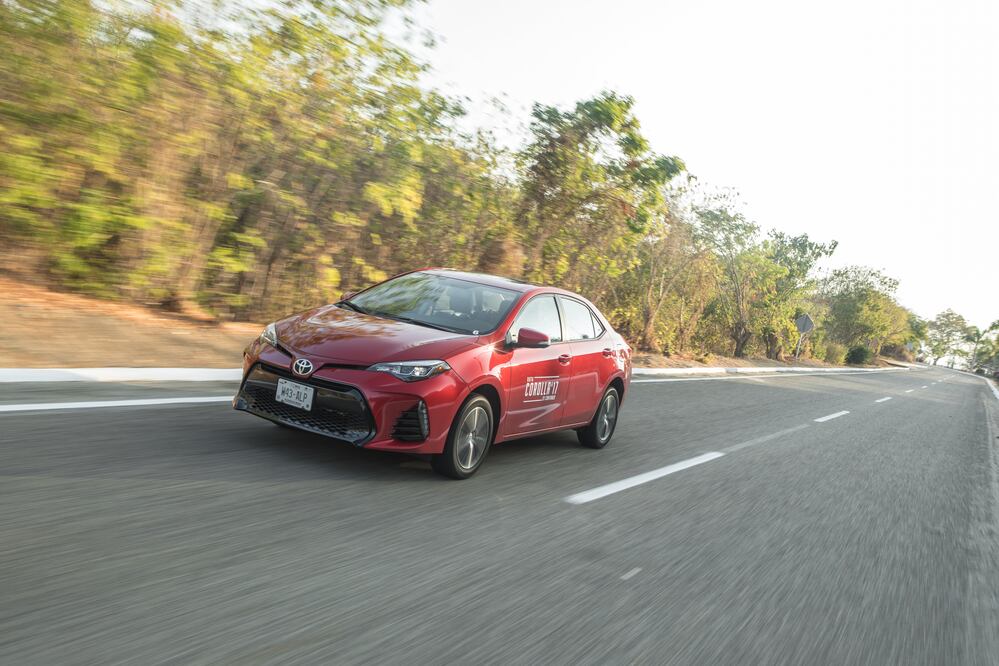  Corolla  2017 presume un look más atrevido  