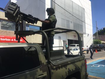 Trasladan a "El Cenizo" a la PGR en Morelia