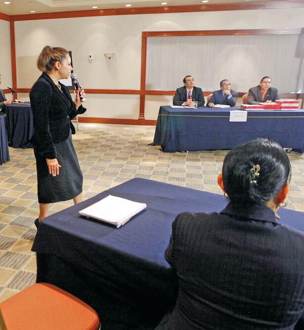 No convence. El nuevo sistema penal ha sido criticado por la limitación de los delitos por los que se debe enfrentar el proceso en prisión (ARCHIVO EL UNIVERSAL)