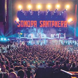 La Santanera y María Fernanda arman noche de cabaret