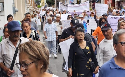 Protesters set up permanent camp in Cuernavaca against transport fare hike; most are elderly