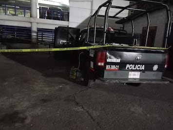 Caen 4 policías de la CDMX por huachicoleo; están acusados de robar gasolina de vehículos oficiales